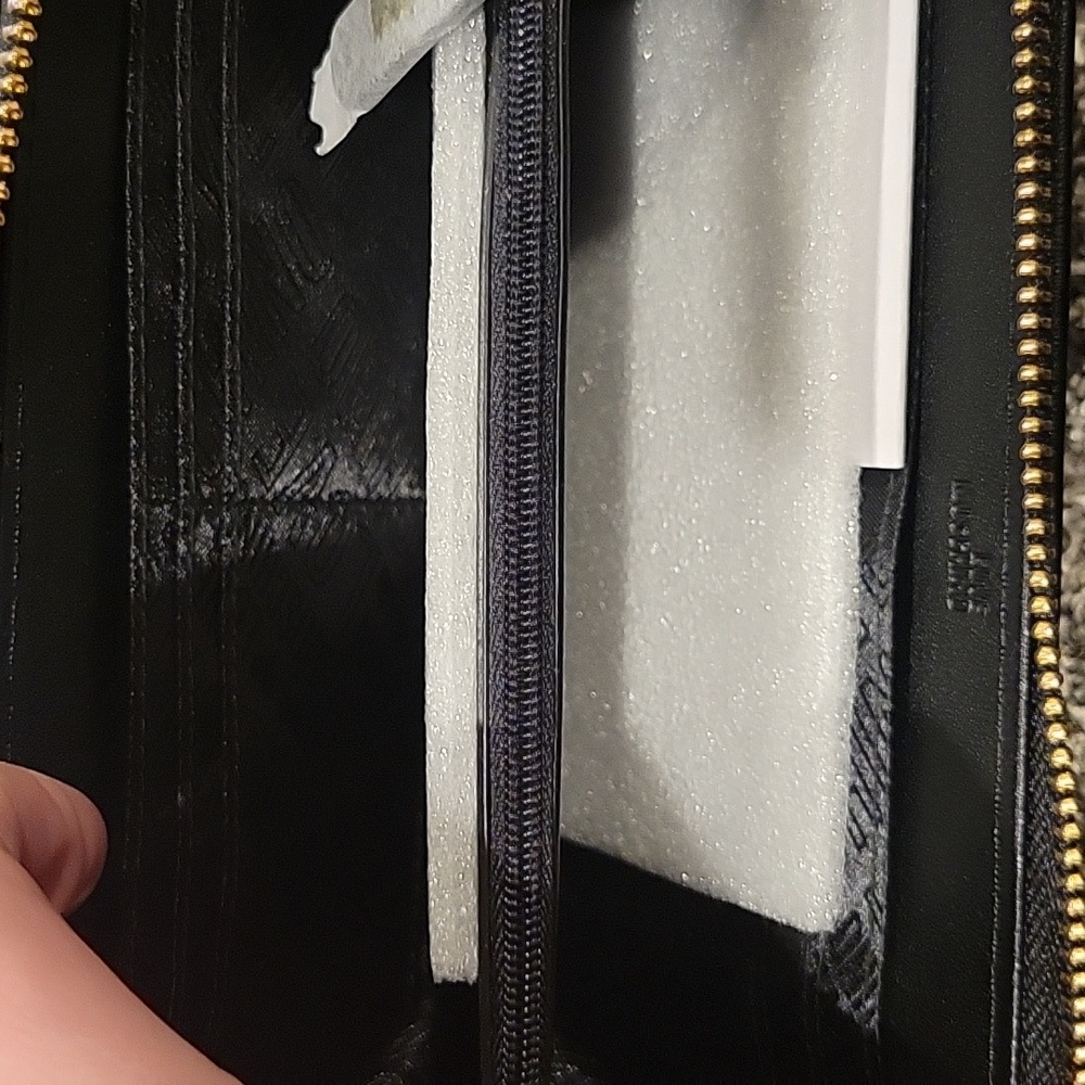 NIB & WT Moschino black studded Vegan Leather Long Zipper Wallet Great Gift - Picture 5 of 6